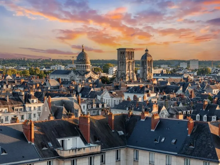 Centre-Val de Loire : comment se porte l'immobilier neuf de Tours à Orléans ?