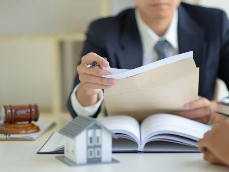 L'intermédiation immobilière : une nouvelle corde à l'arc des huissiers de justice